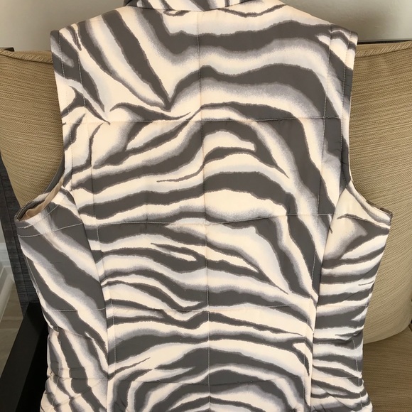 Puffy Vest by Chaps - Picture 2 of 6